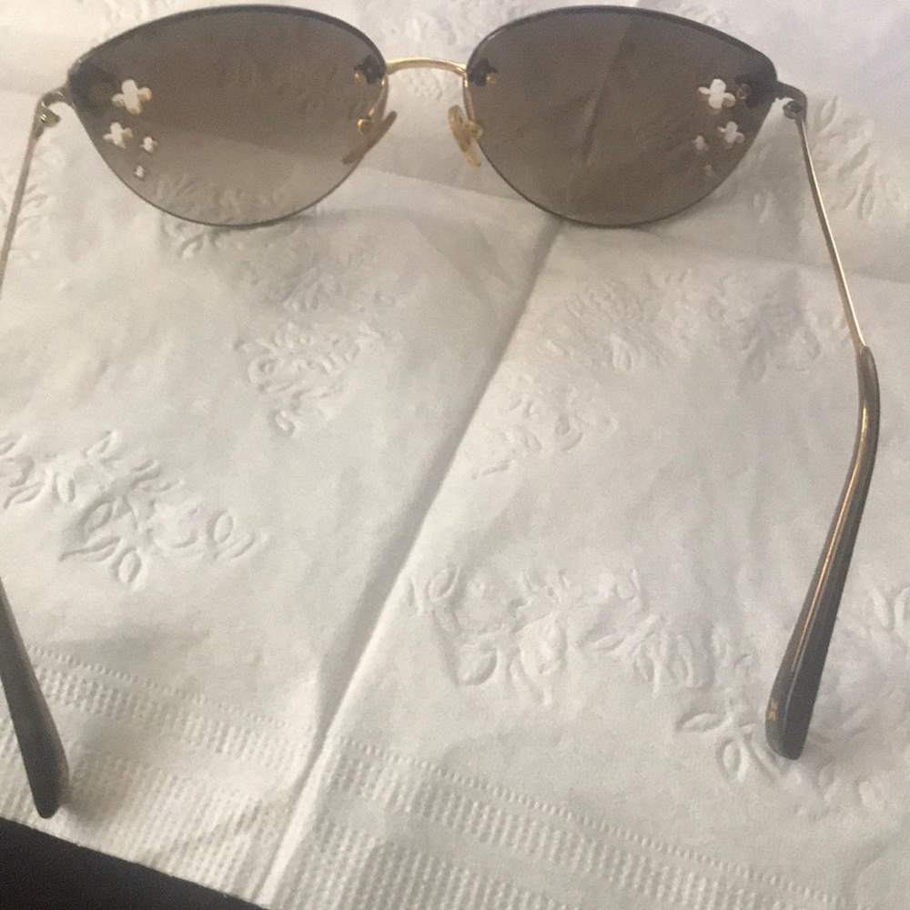 Sunglasses Louis Vuitton
